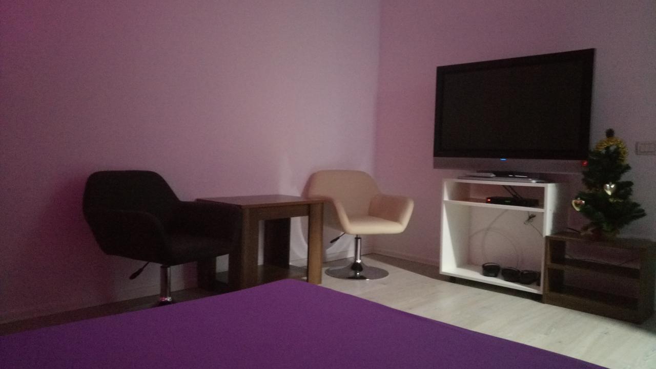 Hello Villa Bukarest Værelse billede